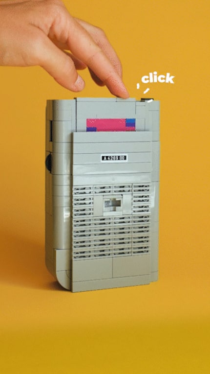 The cartridges can be plugged in