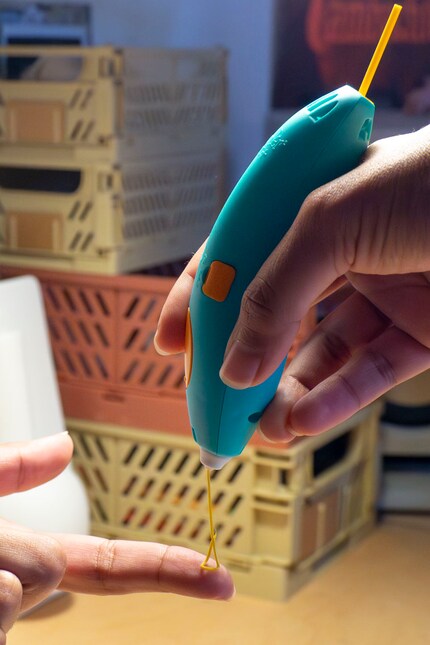 Die geschmolzenen Filamente werden höchstens warm.